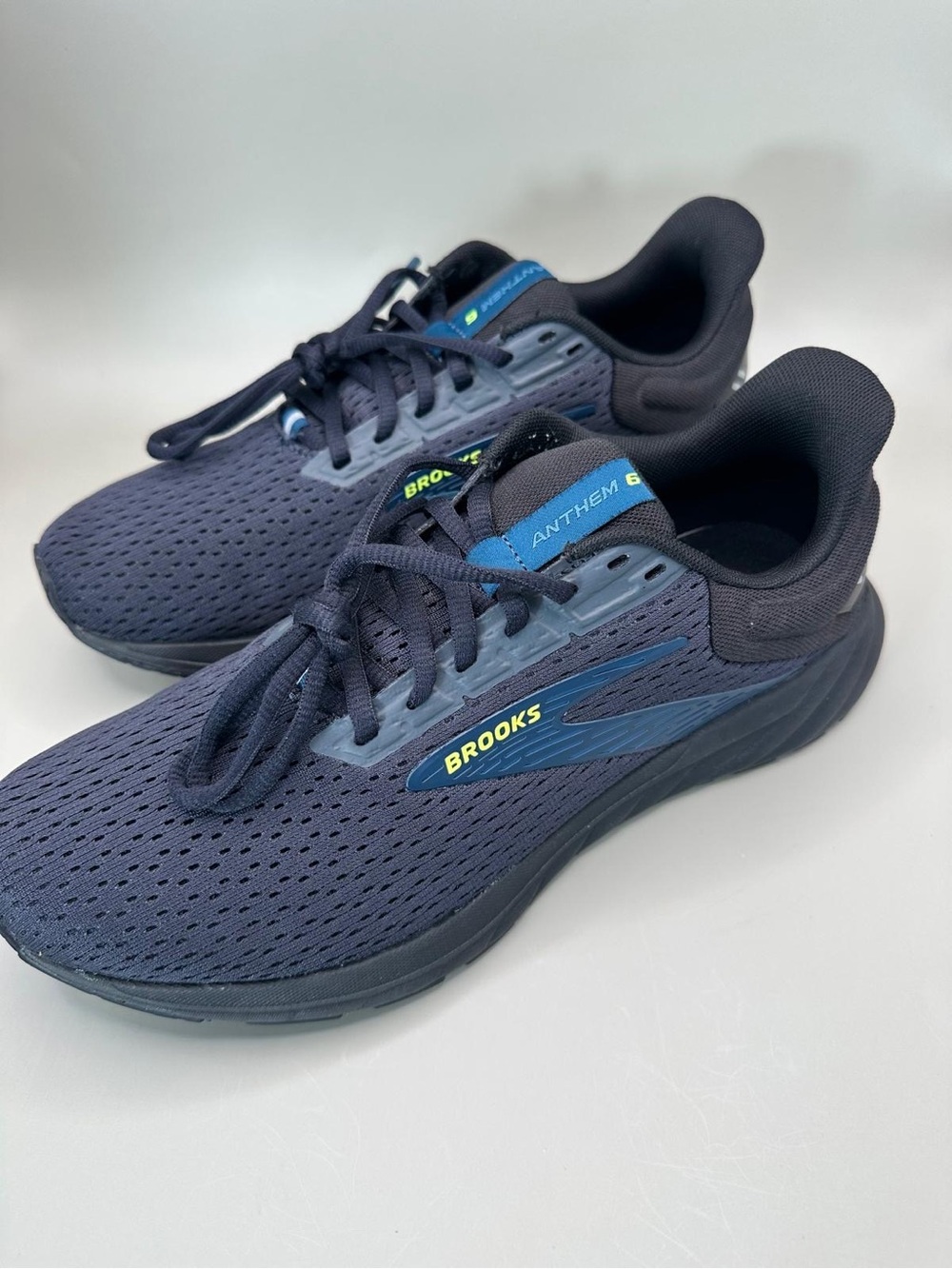 Brooks Mens Anthem 6 Blue Running Shoes Sneakers Size 8 D